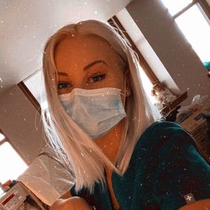 Meet your Posher, Izzy